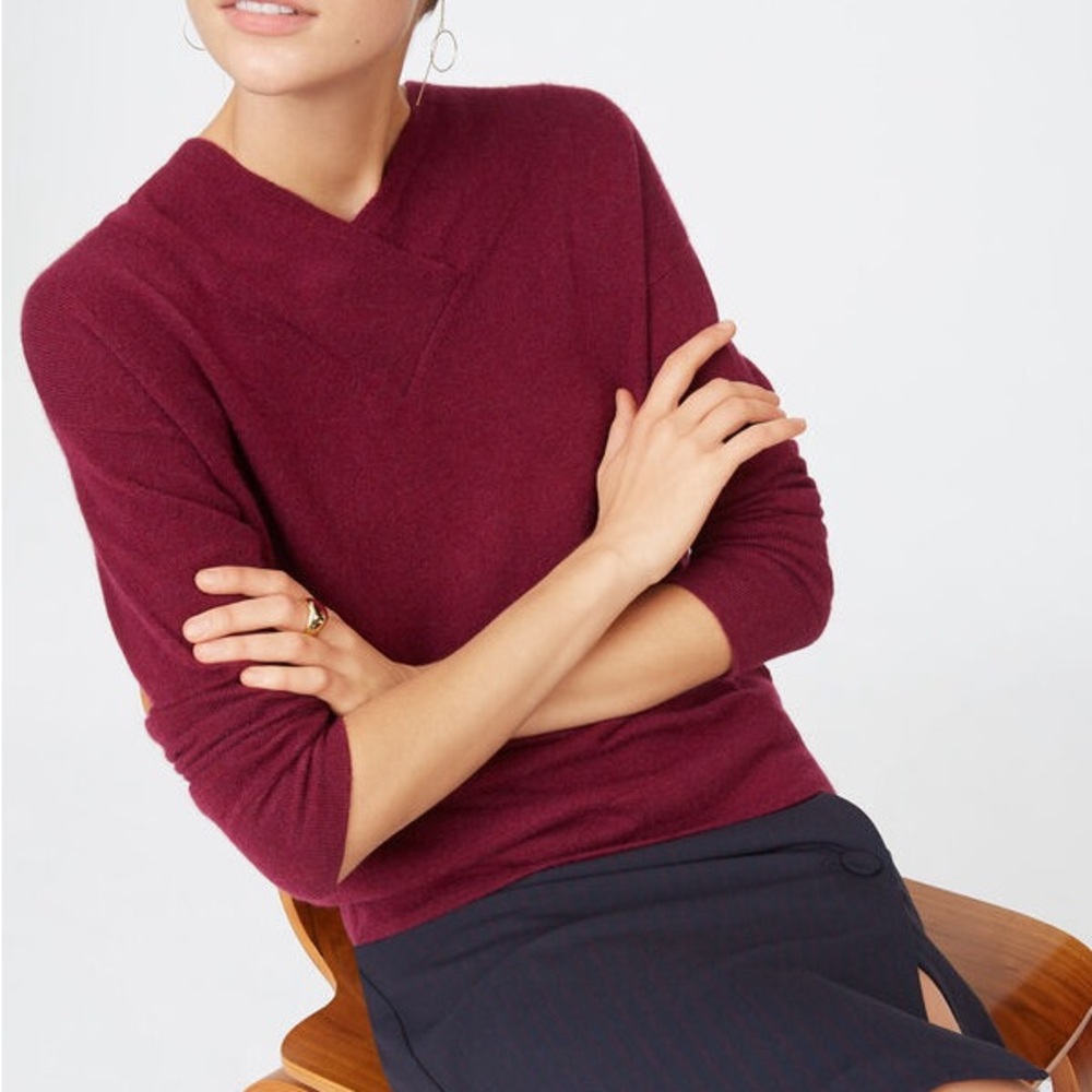 Club Manaco Santinah Cashmere Sweater Size SM.